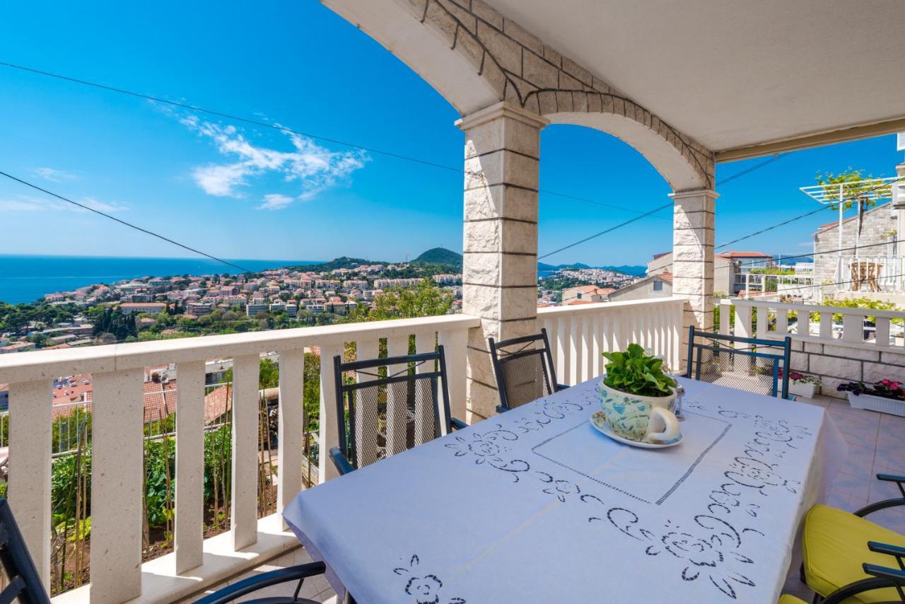 Lovely Apartment Ragusa Esterno foto