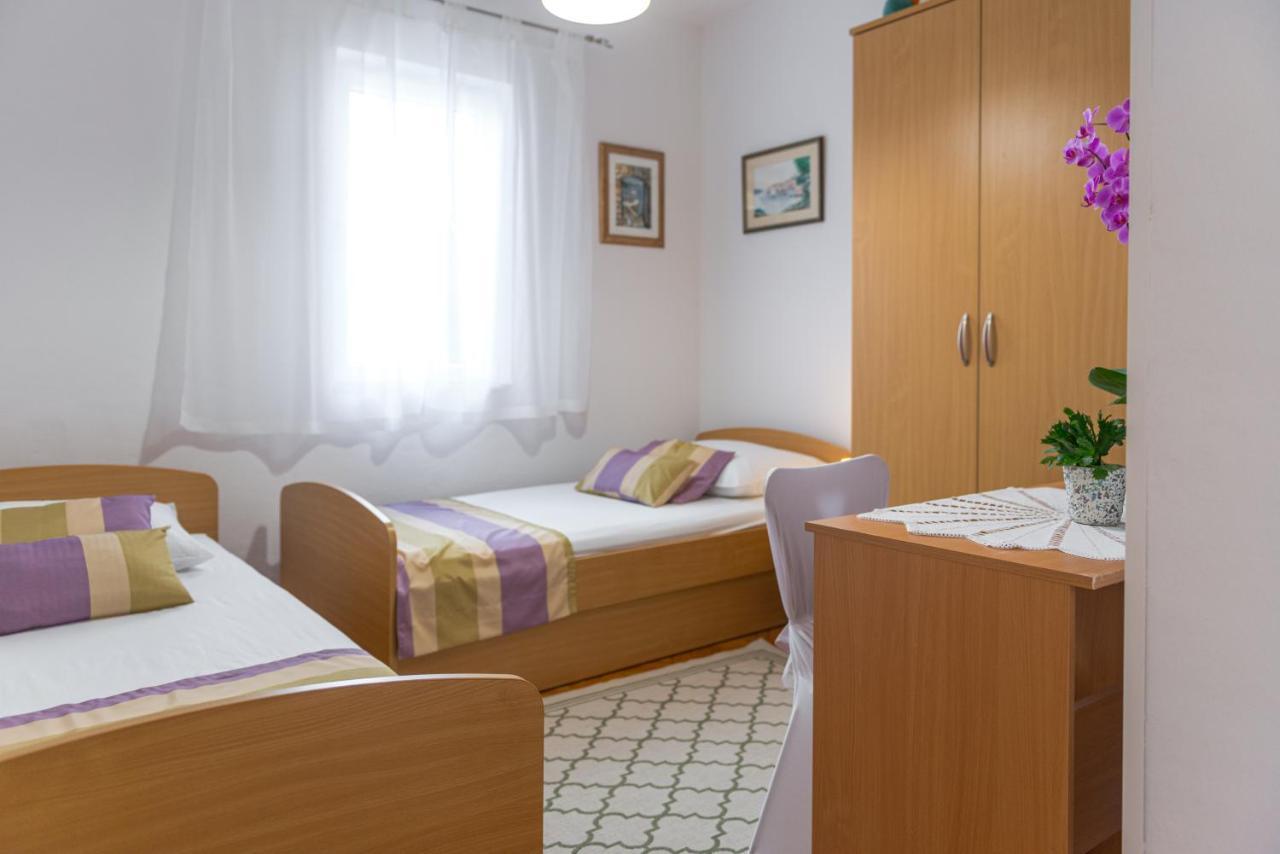 Lovely Apartment Ragusa Esterno foto